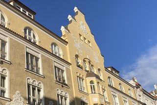 Airbnb: Reportáž z domu, kde si prý turisté s místními padli kolem krku - Seznam Zprávy